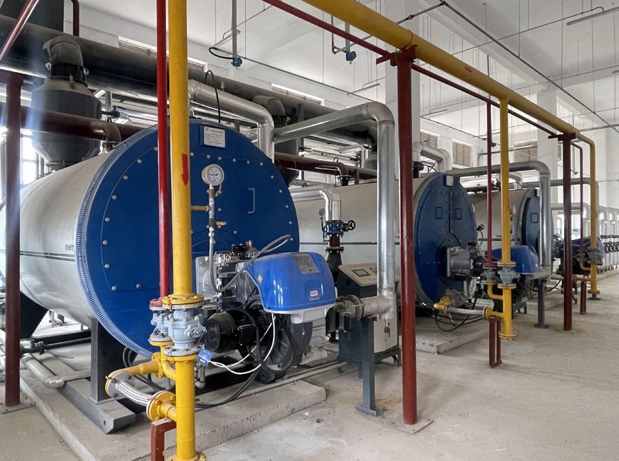 低氮冷凝燃油燃气热水锅炉